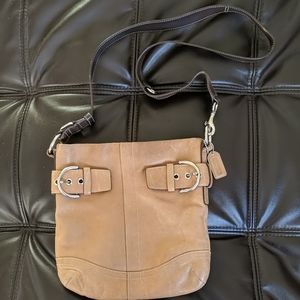 Genuine coach crossbody purse vintage No K05Q-1452